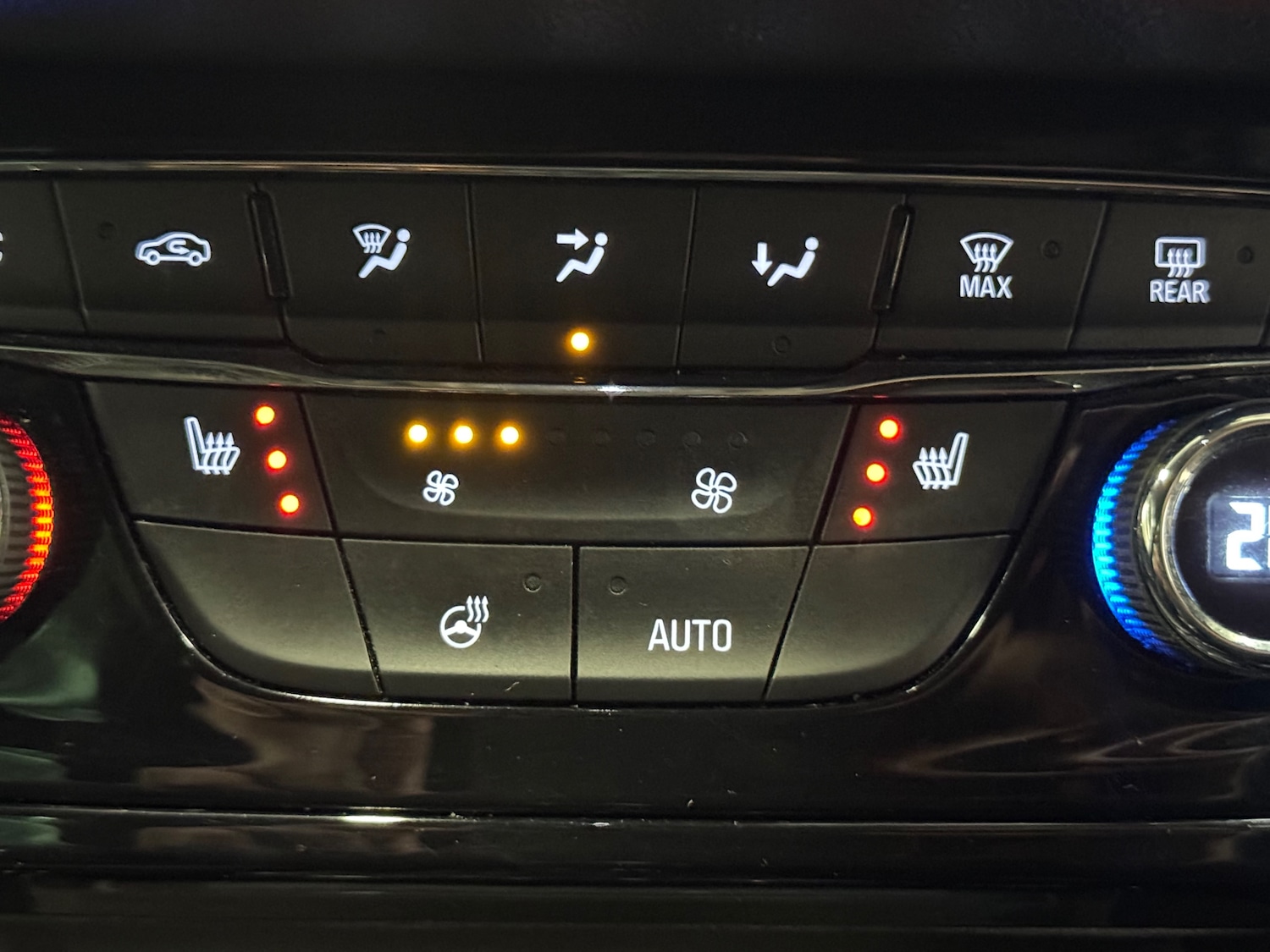 Used Vauxhall Astra 2021 for sale - 76569285: Photo 16