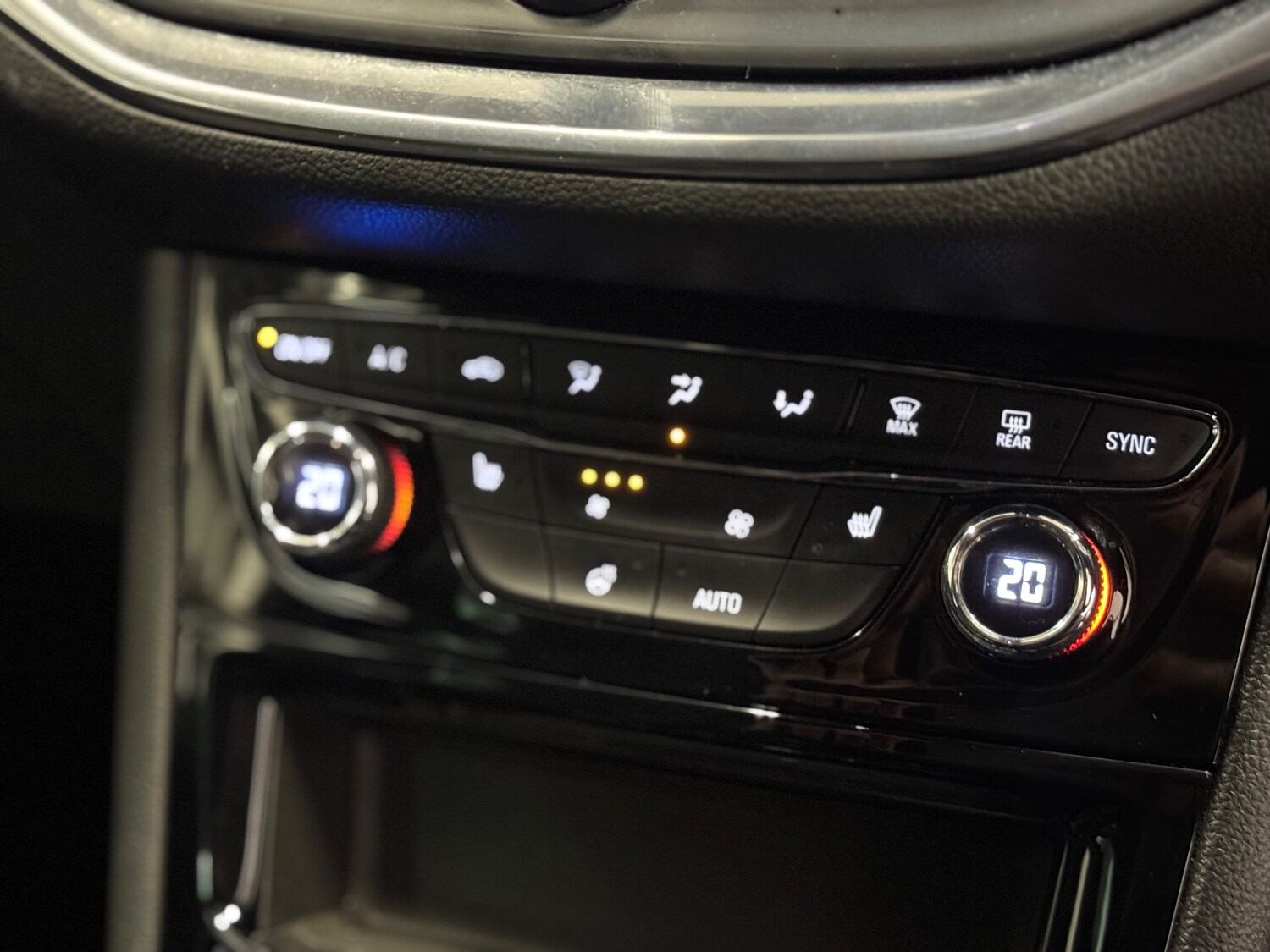 Used Vauxhall Astra 2021 for sale - 76569285: Photo 21