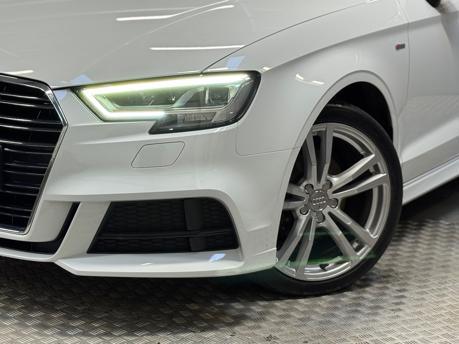 Used Audi A3 Cabriolet 2017 for sale - 76767481: Photo 20