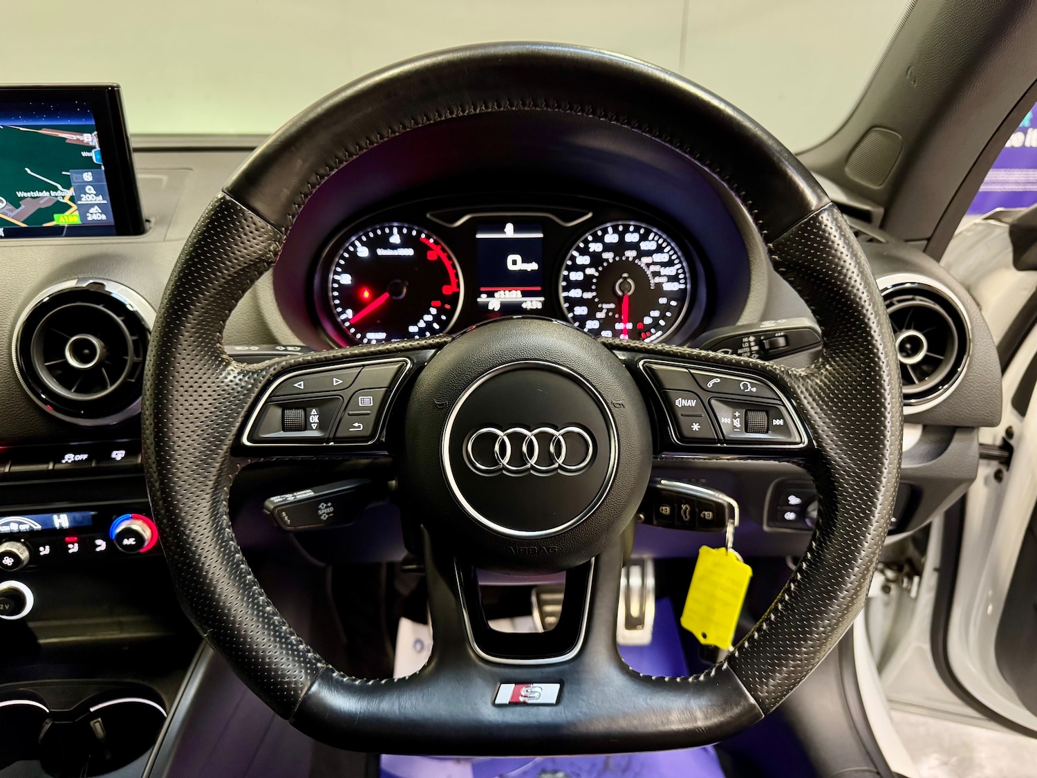 Used Audi A3 Cabriolet 2017 for sale - 76767481: Photo 22