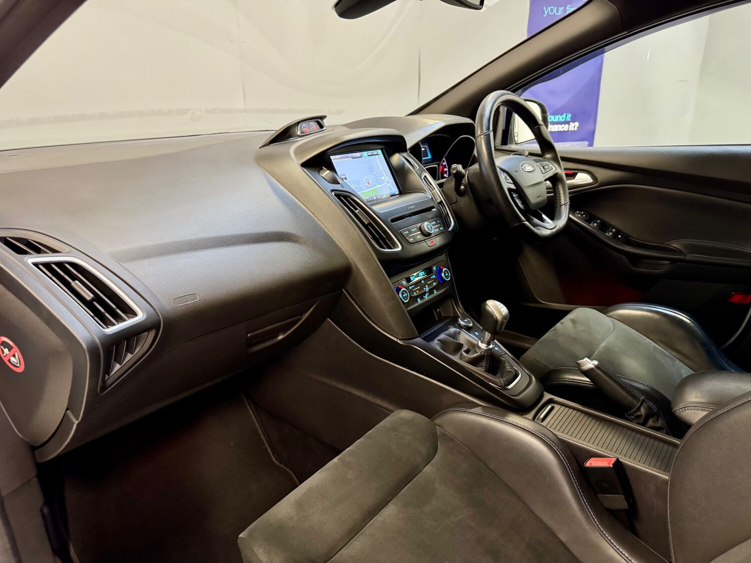 Used Ford Focus for sale - 76374642: Photo 18