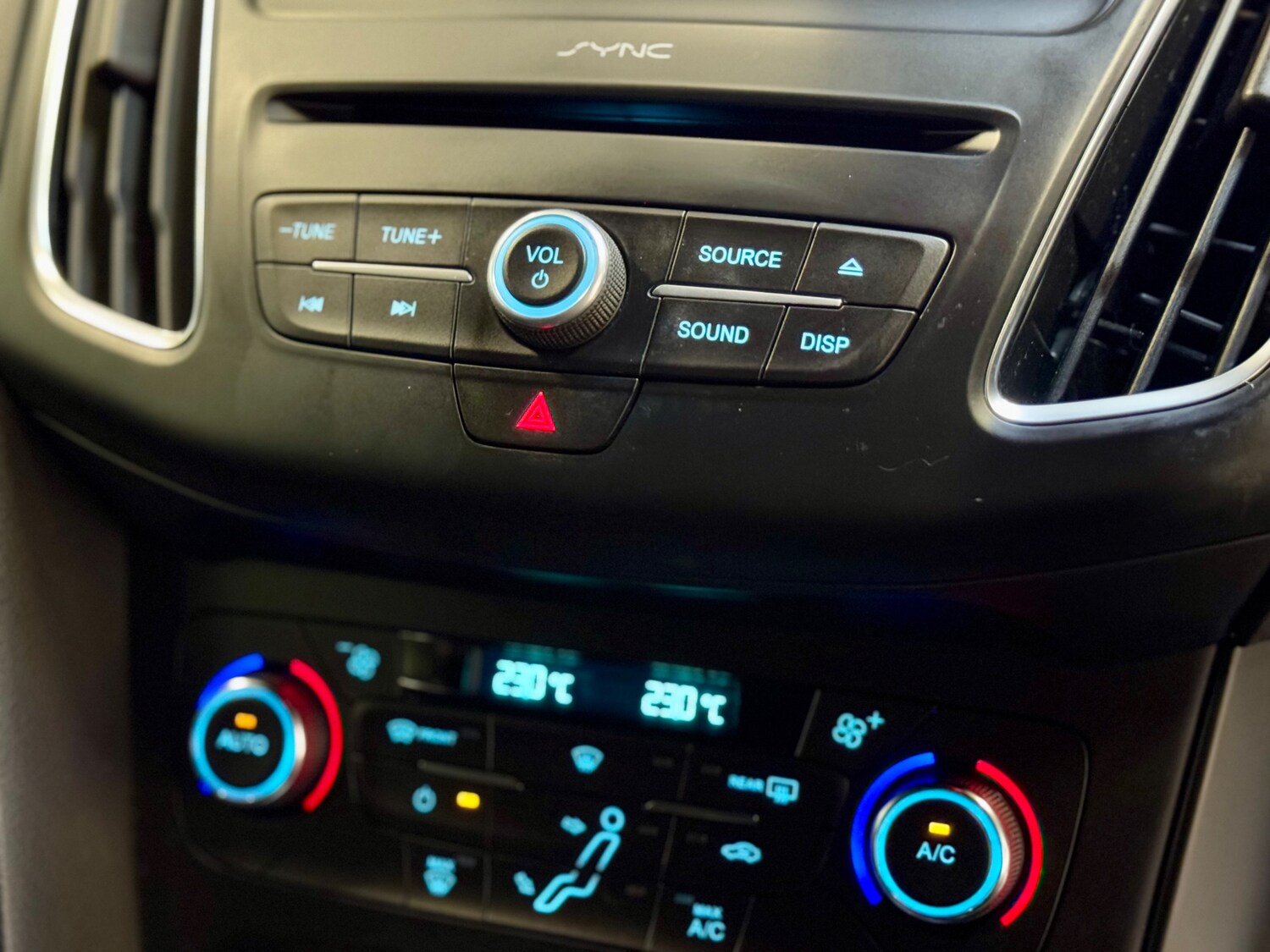 Used Ford Focus for sale - 76374642: Photo 27