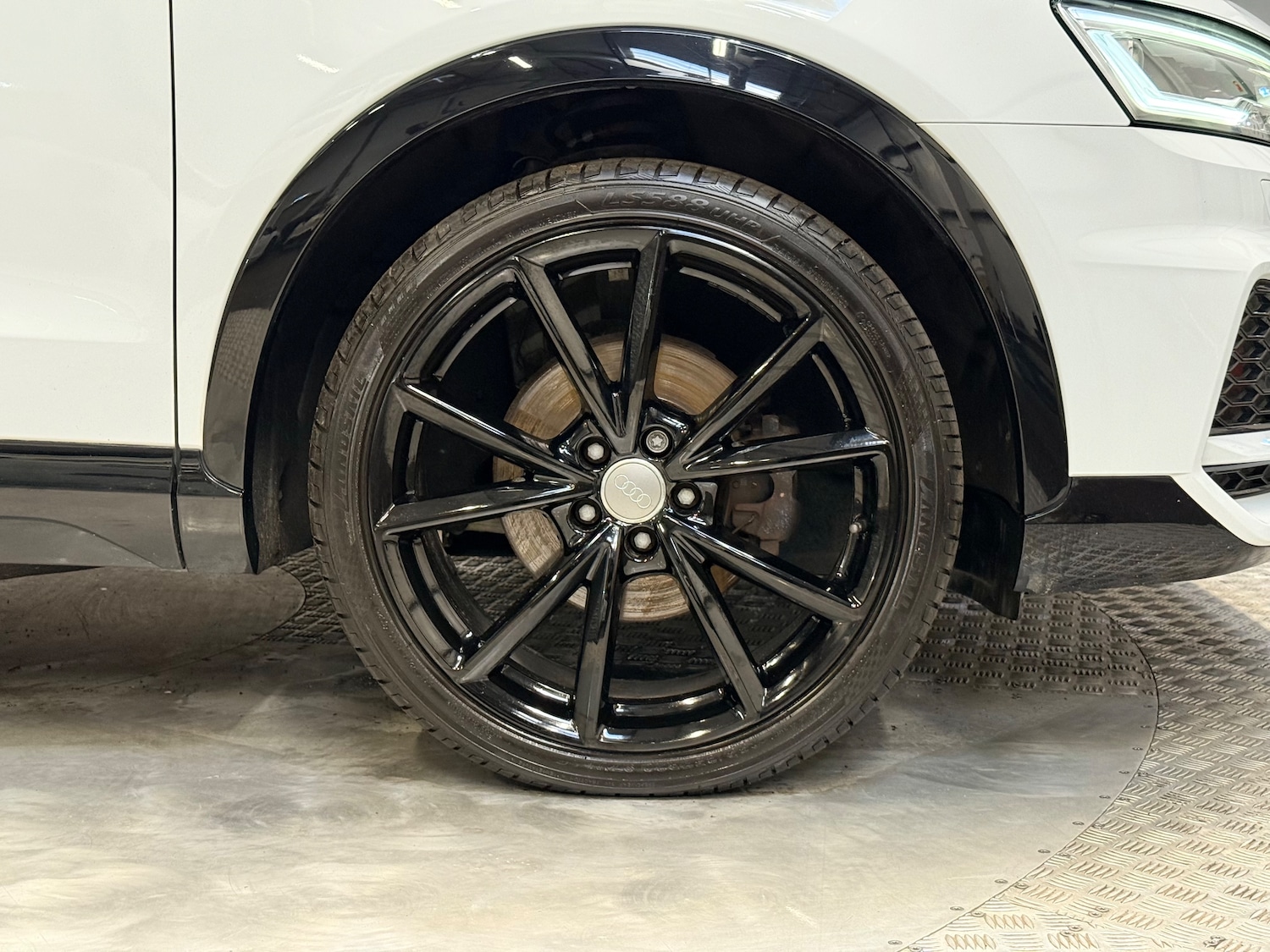 Used Audi Q3 2018 for sale - 76569277: Photo 10