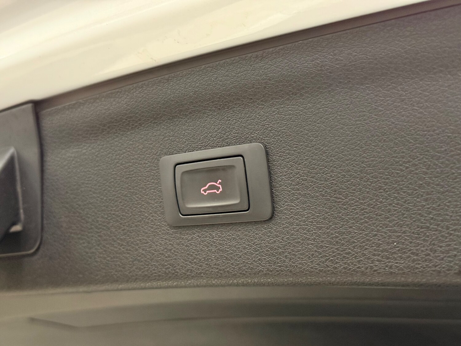 Used Audi Q3 2018 for sale - 76569277: Photo 26