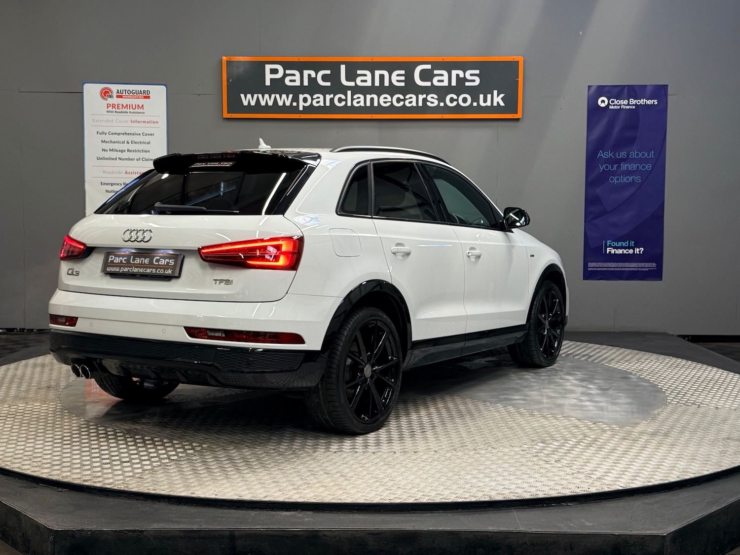 Used Audi Q3 2018 for sale - 76569277: Photo 3