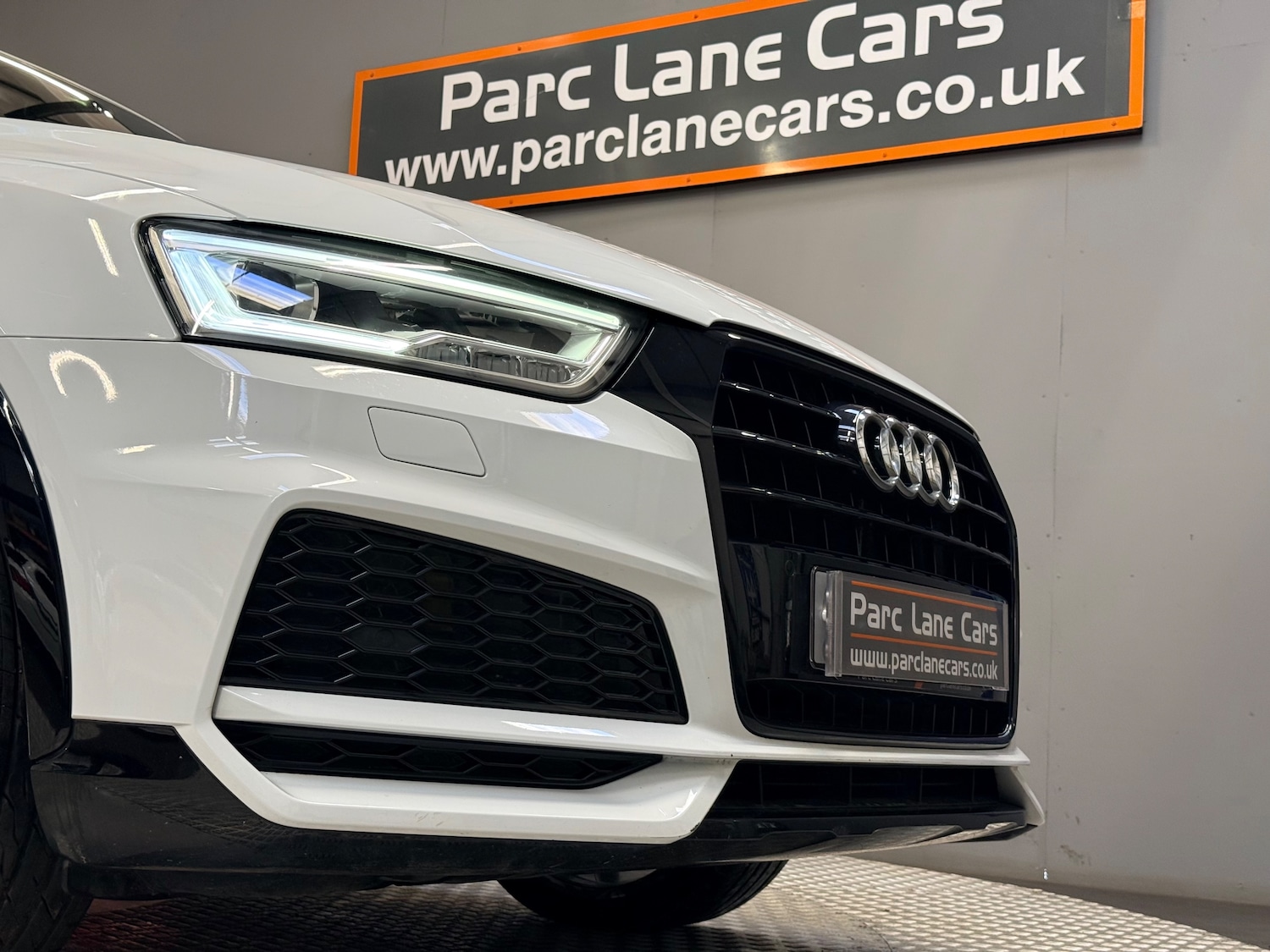 Used Audi Q3 2018 for sale - 76569277: Photo 30