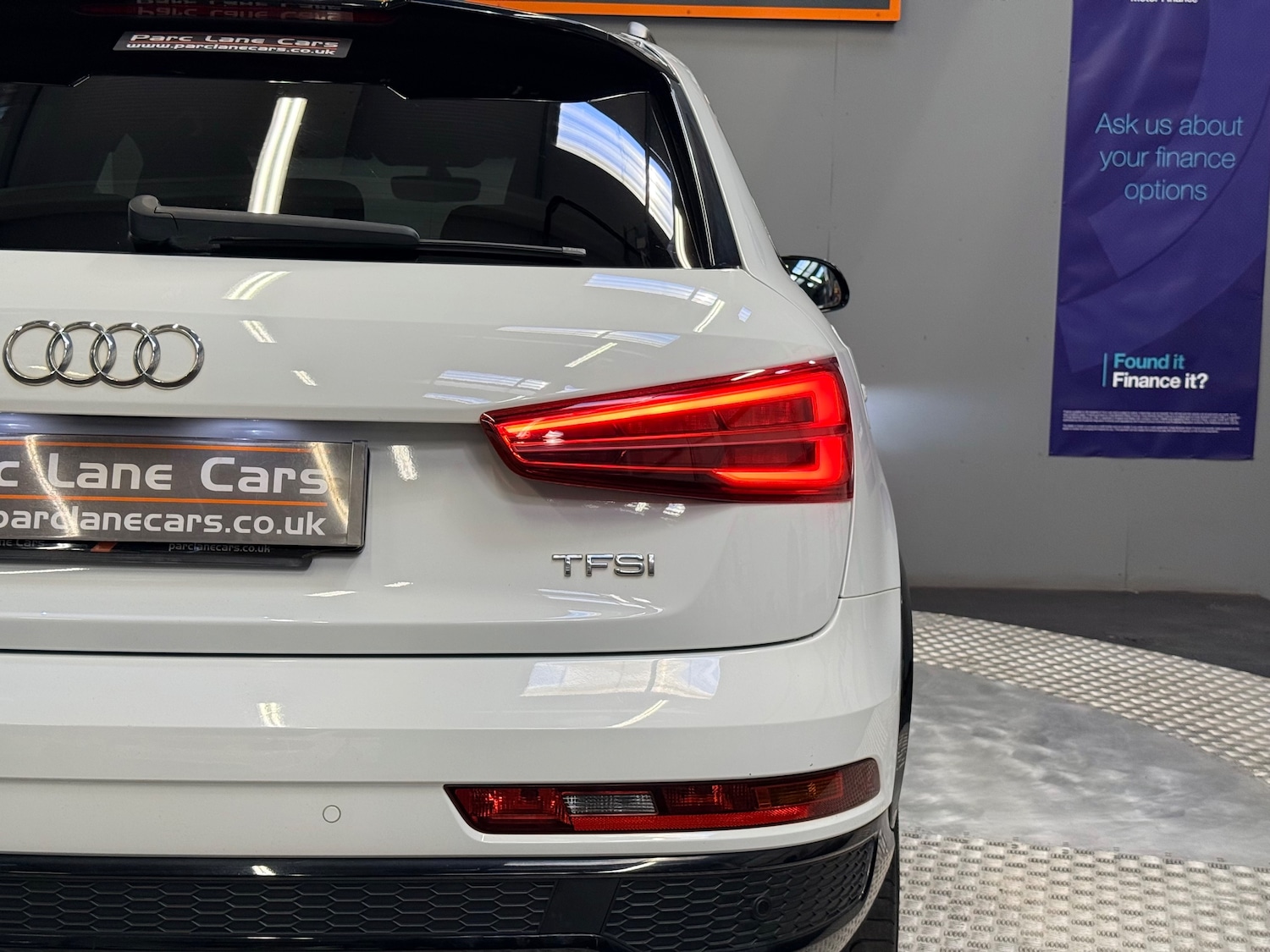 Used Audi Q3 2018 for sale - 76569277: Photo 33