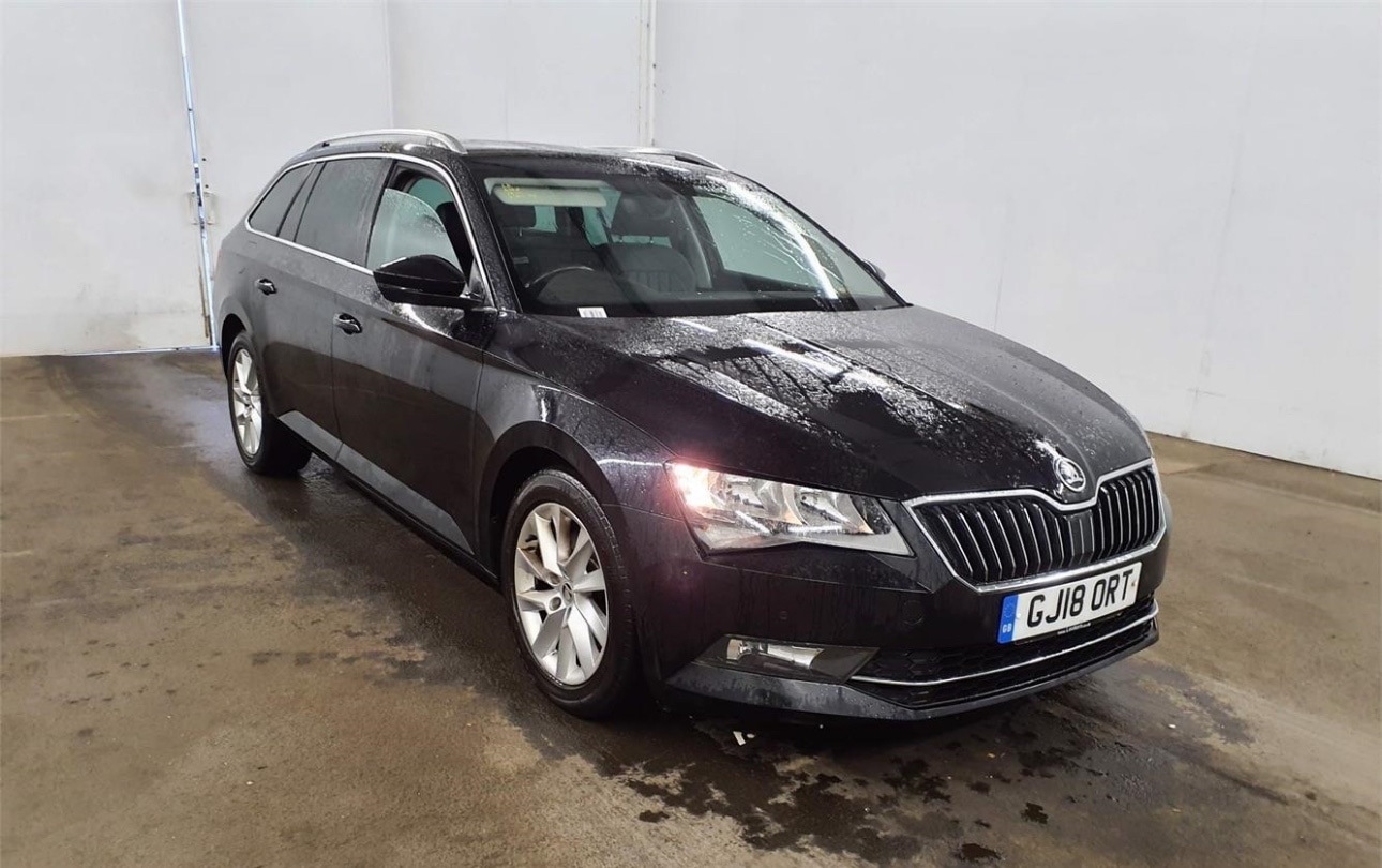 Used Skoda Superb 2018 for sale - 76569282: Photo 1