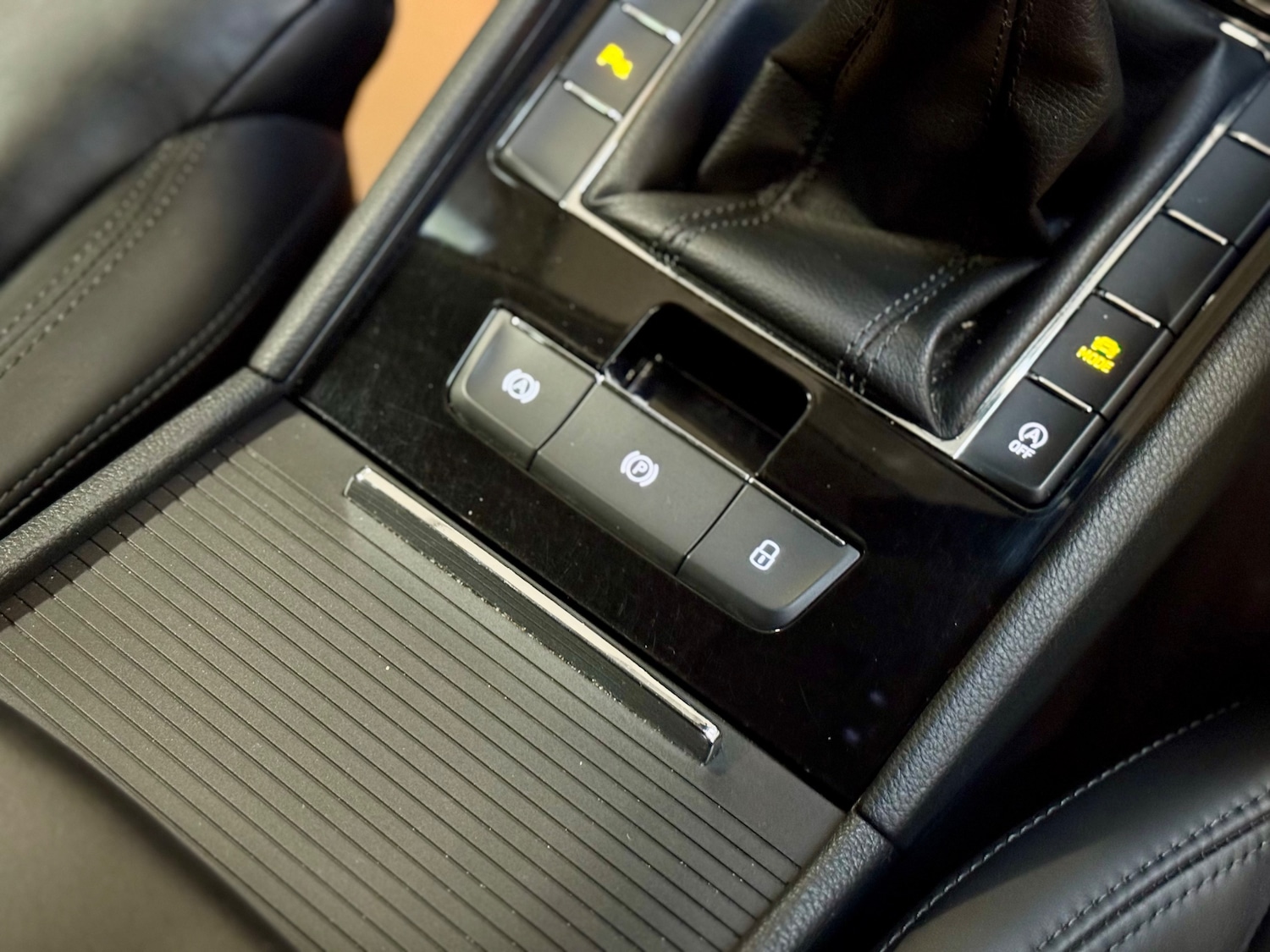 Used Skoda Superb 2018 for sale - 76569282: Photo 24