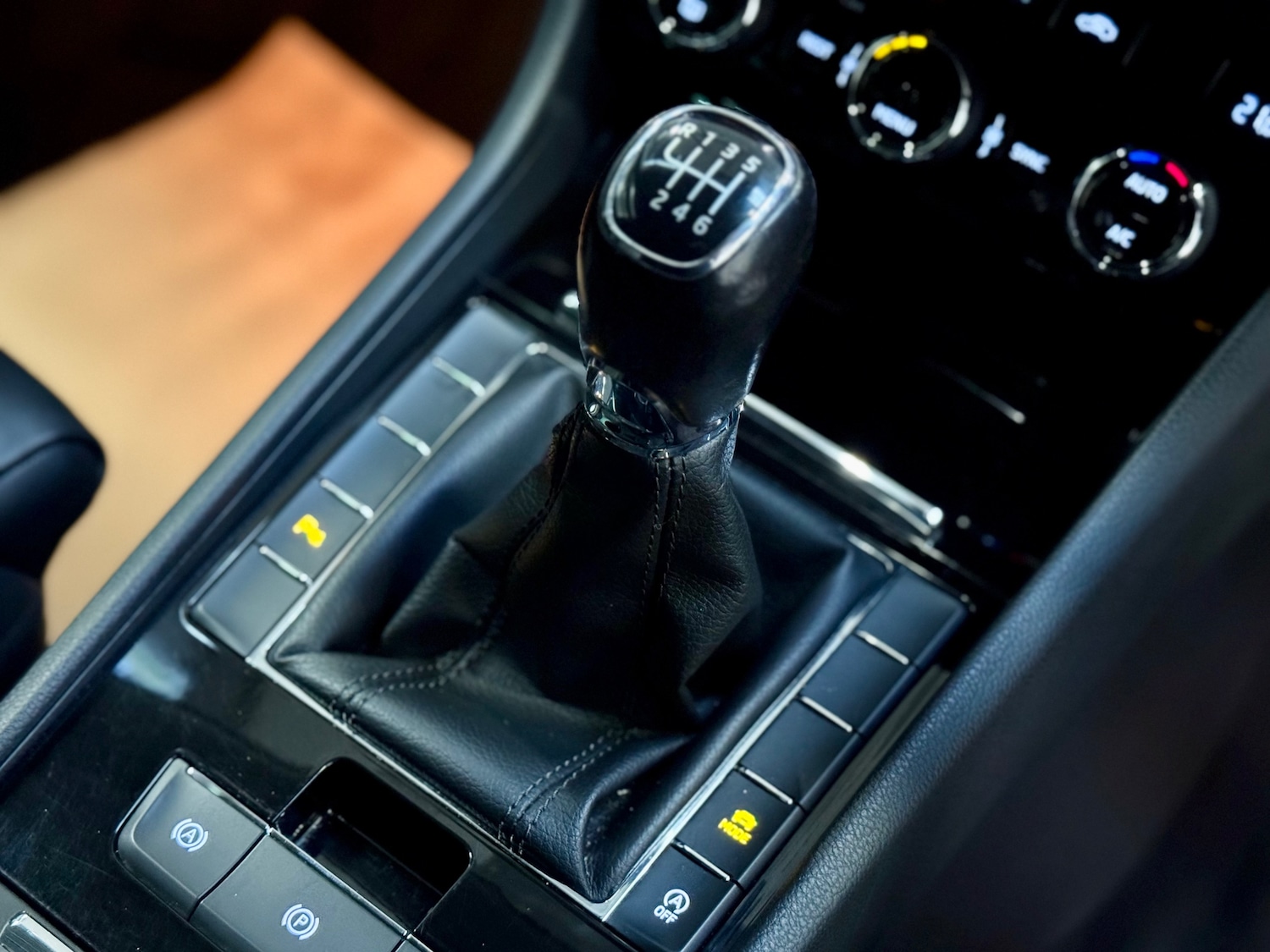 Used Skoda Superb 2018 for sale - 76569282: Photo 25