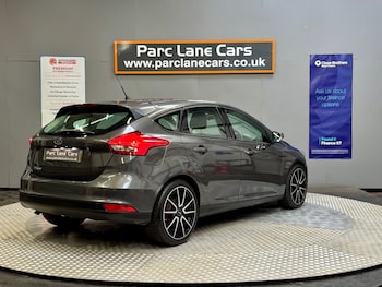 Used Ford Focus 2015 for sale - 75337806: Photo