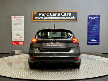 Used Ford Focus 2015 for sale - 75337806: Photo