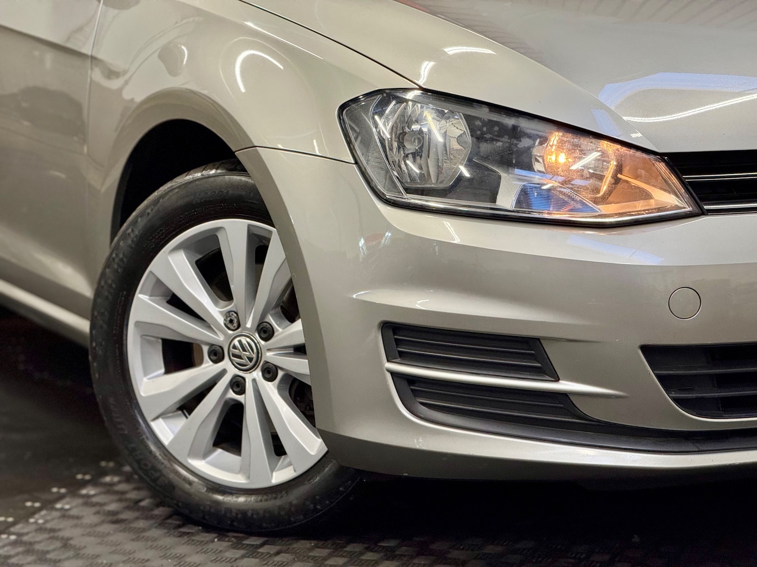 Used Volkswagen Golf 2013 for sale - 77327235: Photo 10