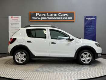 Used Dacia Sandero Stepway 2016 for sale - 74927626: Photo