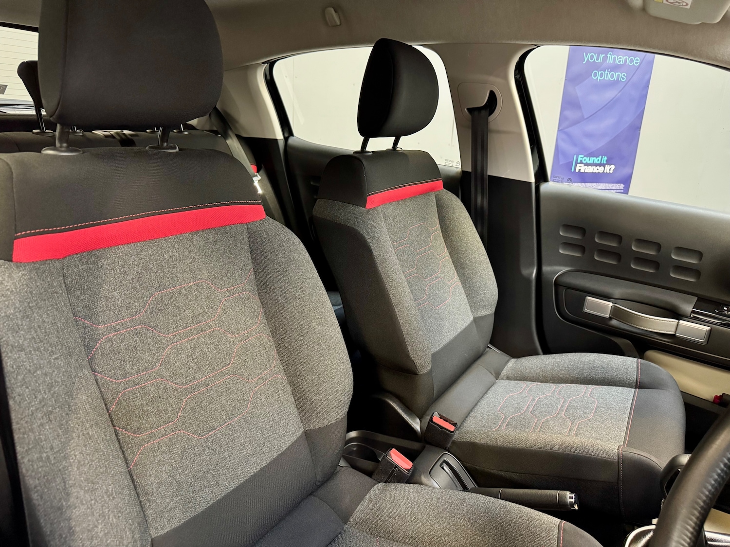 Used Citroen C3 2018 for sale - 75908597: Photo 16