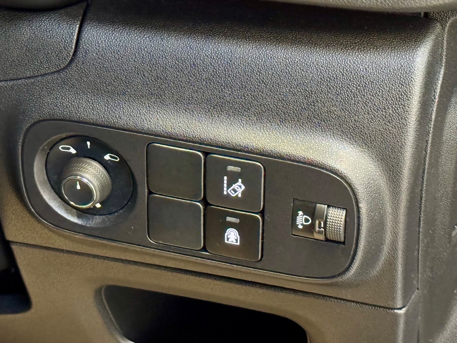 Used Citroen C3 2018 for sale - 75908597: Photo 20