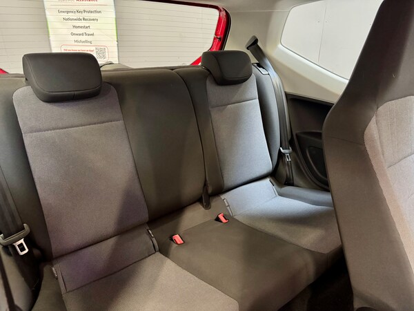 Used Volkswagen up! 2013 for sale - 74405538: Photo 16