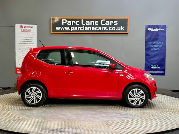 Used Volkswagen up! 2013 for sale - 74405538: Photo 2