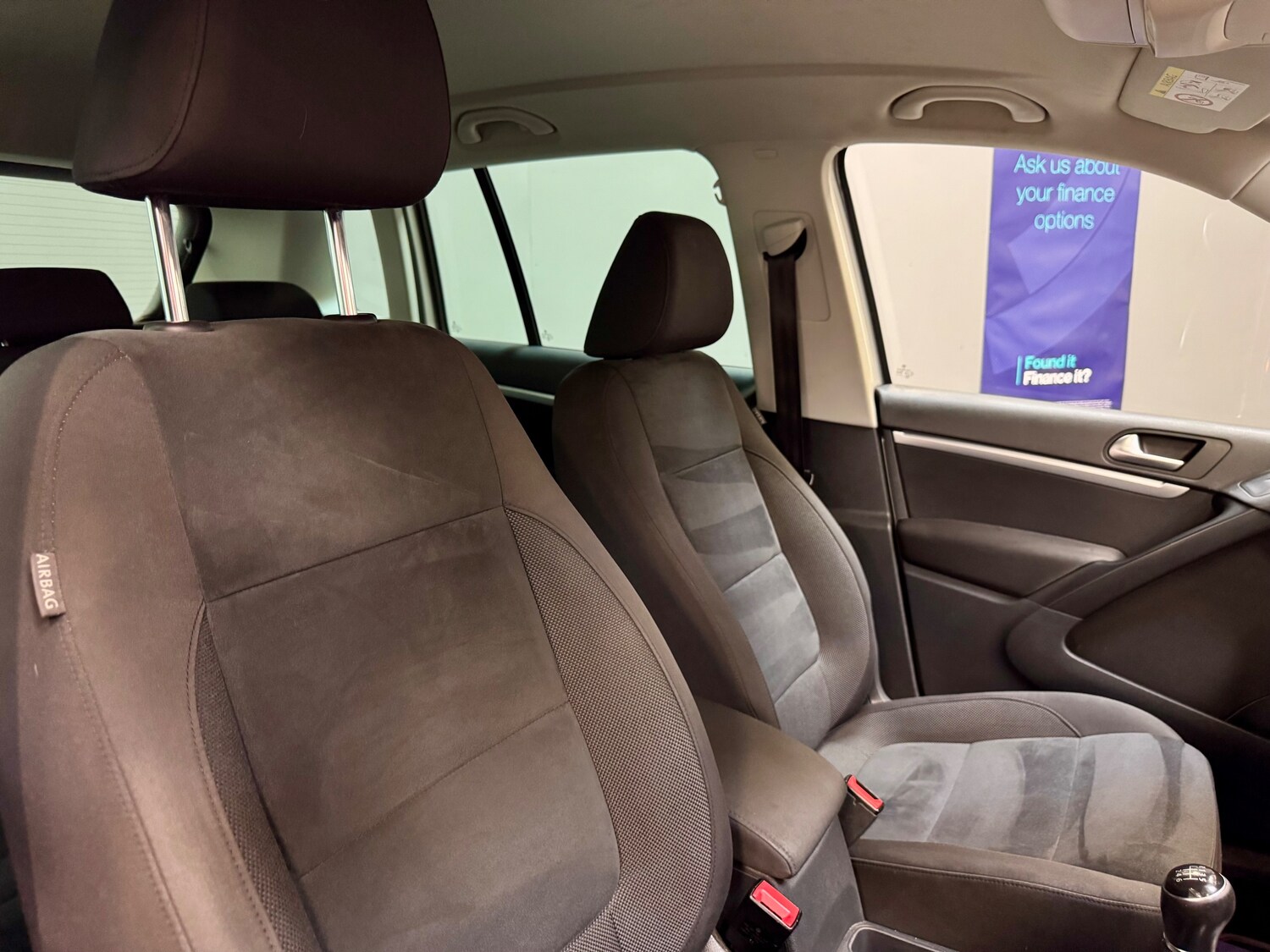 Used Volkswagen Tiguan for sale - 75700758: Photo 15