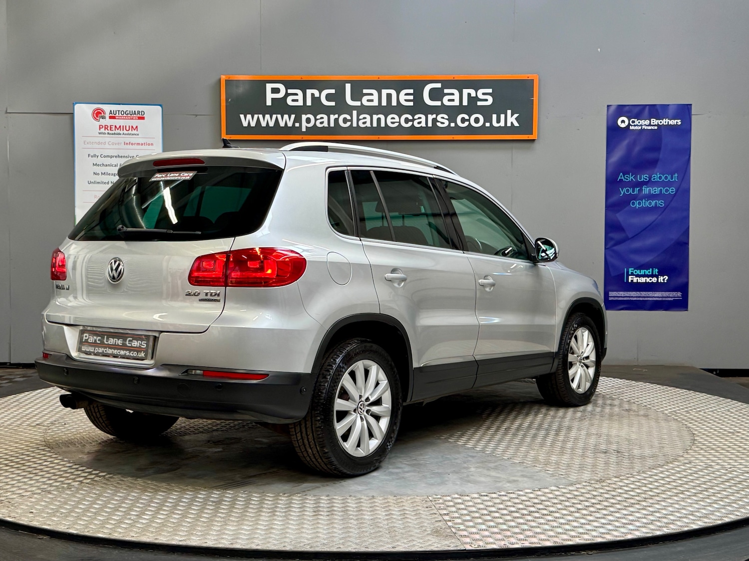 Used Volkswagen Tiguan for sale - 75700758: Photo 3