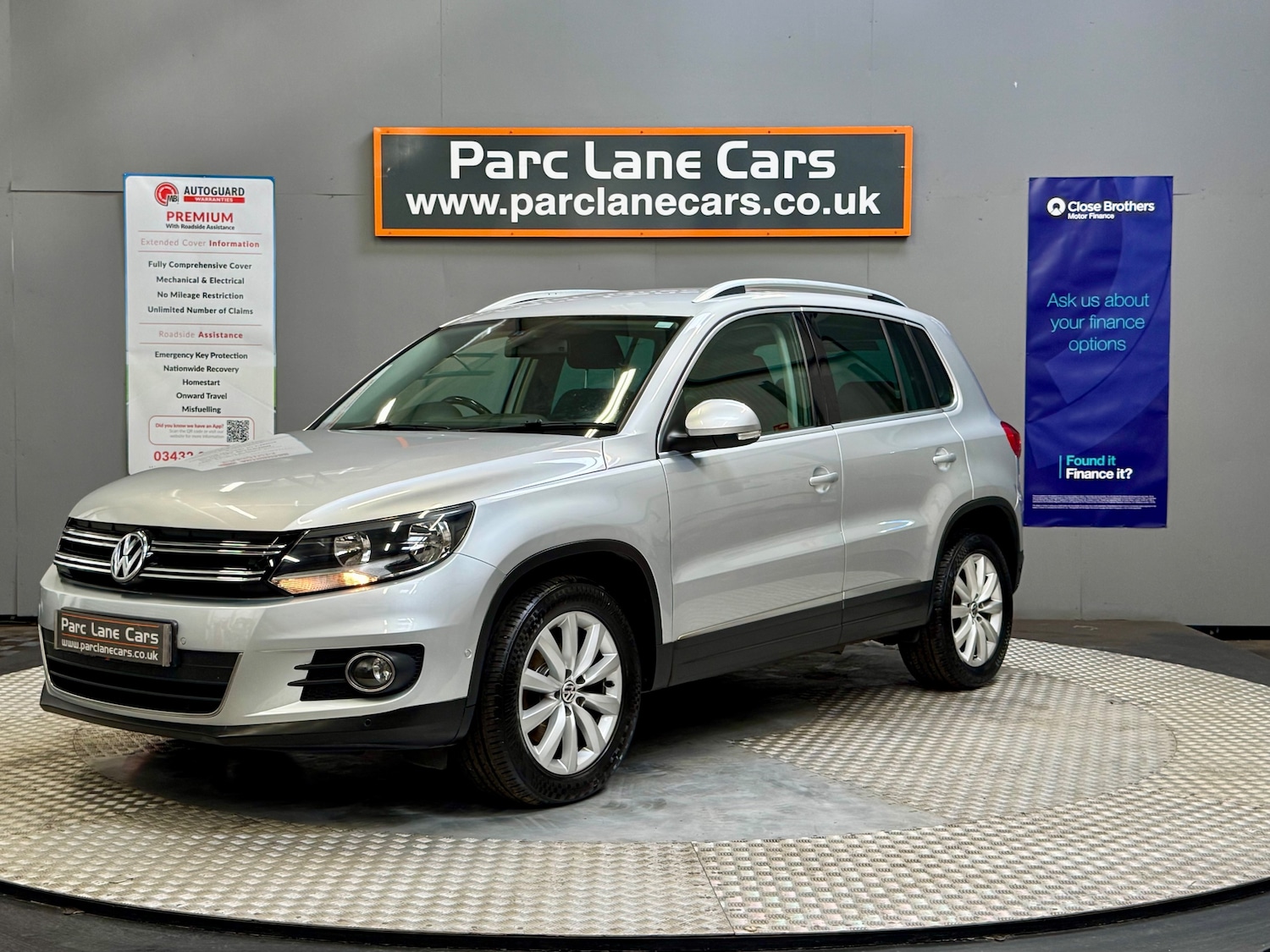 Used Volkswagen Tiguan for sale - 75700758: Photo 8