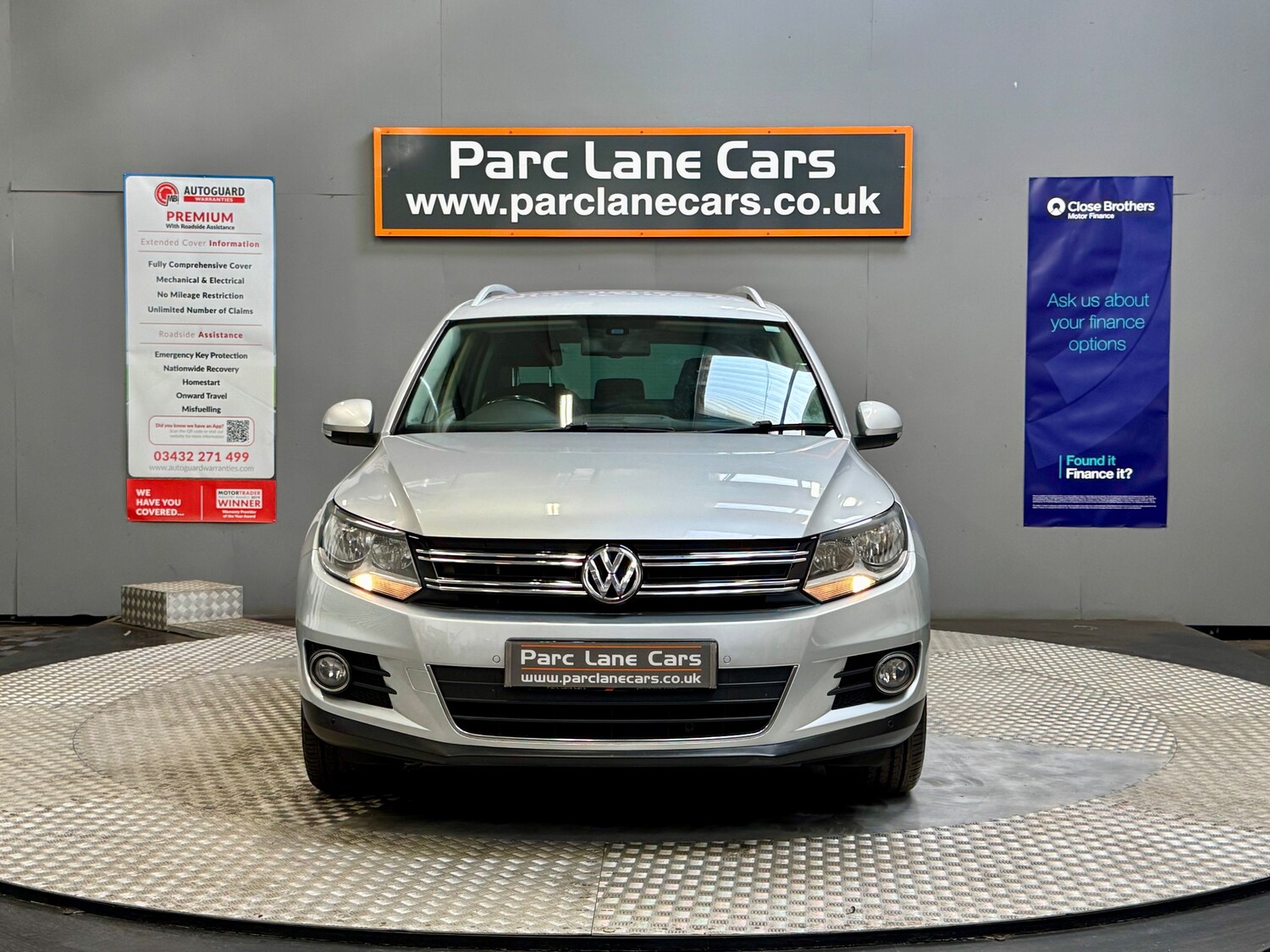 Used Volkswagen Tiguan for sale - 75700758: Photo 9
