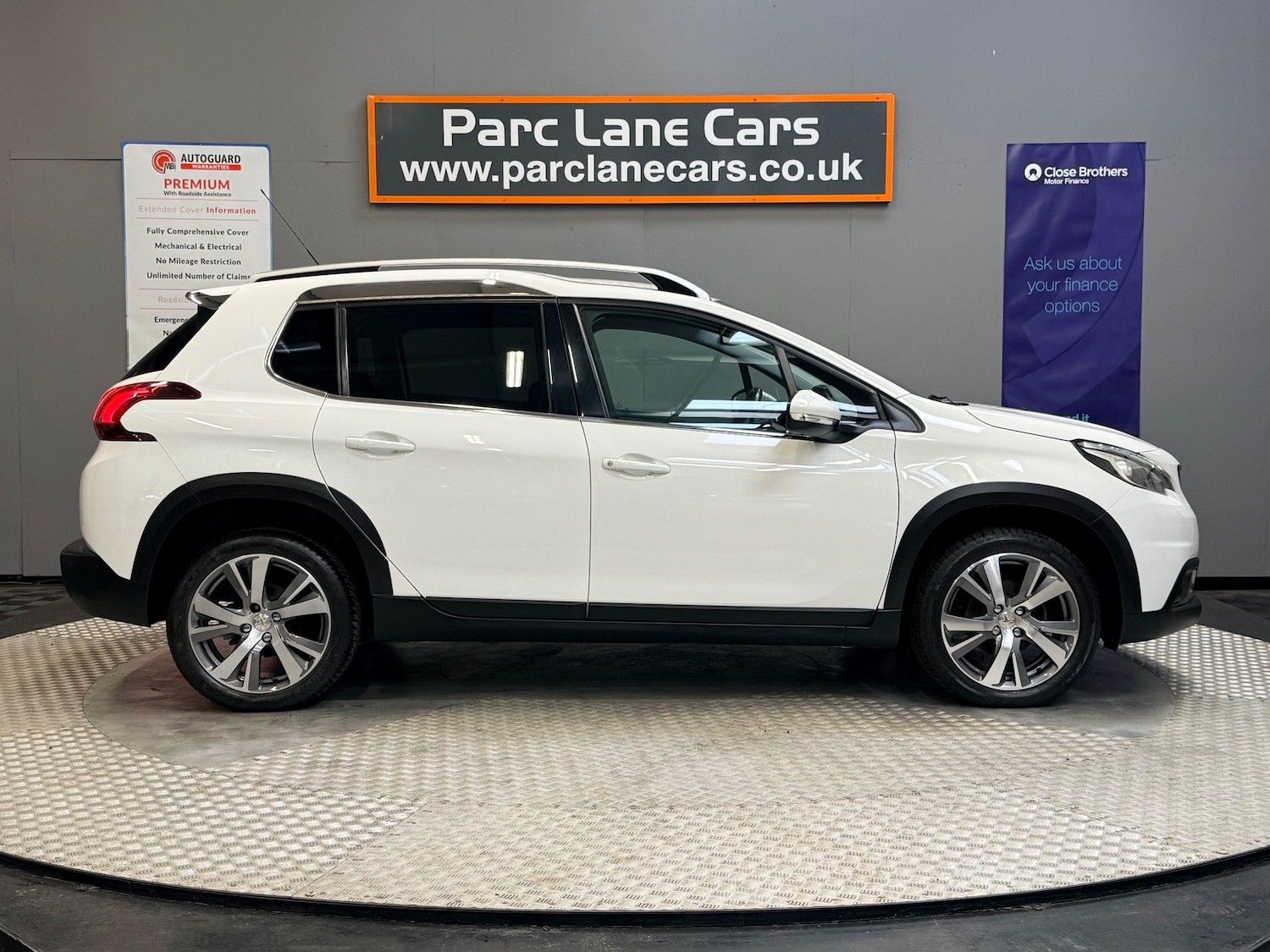 Used Peugeot 2008 2016 for sale - 75908579: Photo 8