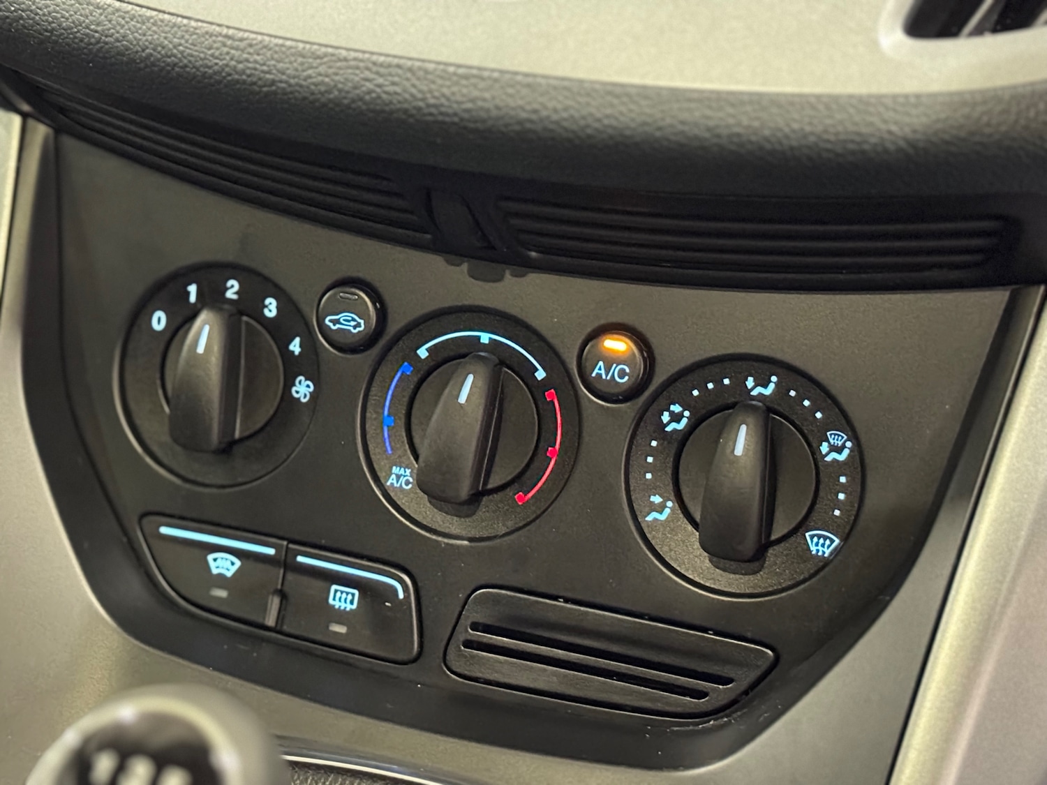 Used Ford Grand C-Max 2012 for sale - 76807784: Photo 26