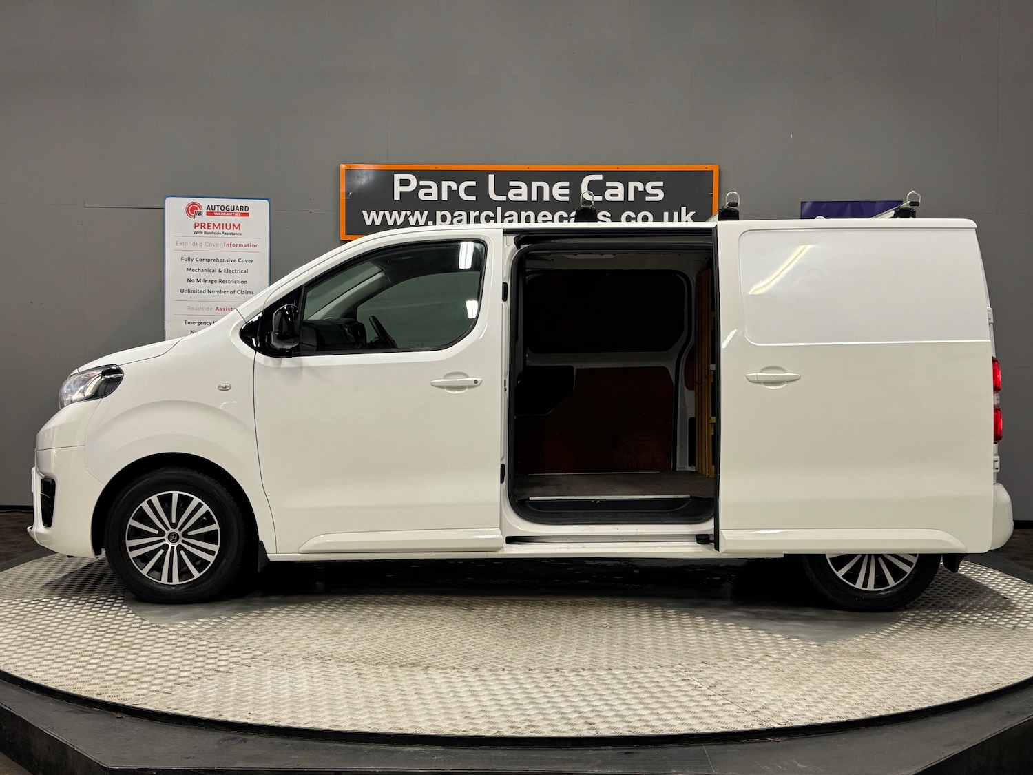 Used Toyota ProAce 2019 for sale - 76650365: Photo 23