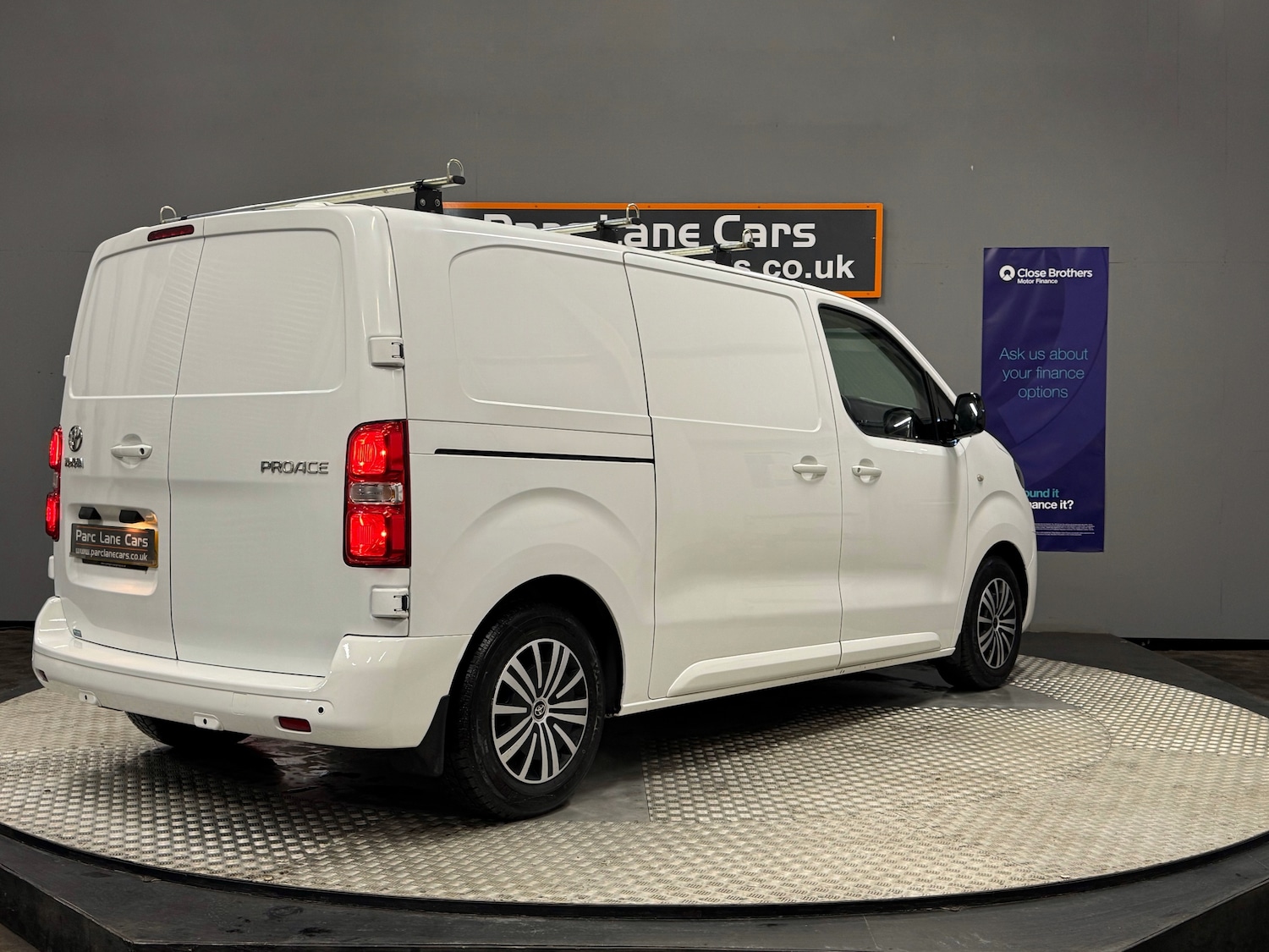 Used Toyota ProAce 2019 for sale - 76650365: Photo 3