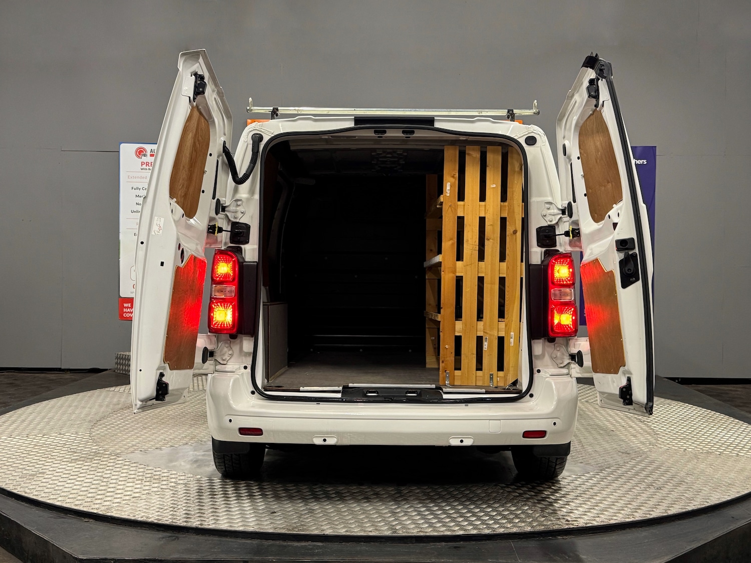 Used Toyota ProAce 2019 for sale - 76650365: Photo 6