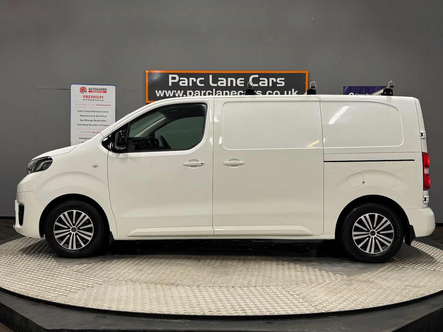 Used Toyota ProAce 2019 for sale - 76650365: Photo 8