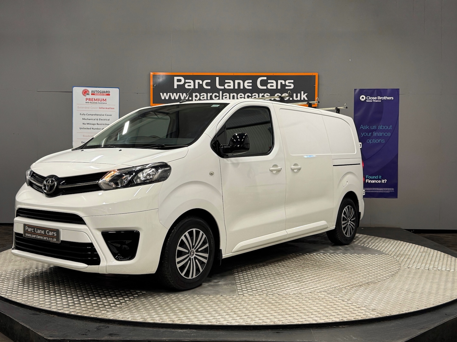 Used Toyota ProAce 2019 for sale - 76650365: Photo 9