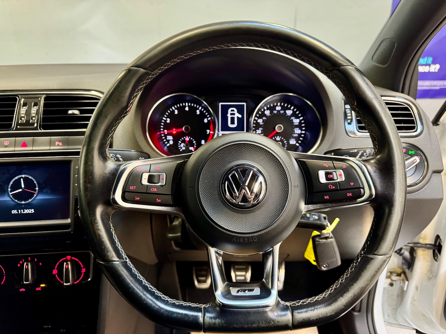 Used Volkswagen Polo 2017 for sale - 76480793: Photo 14