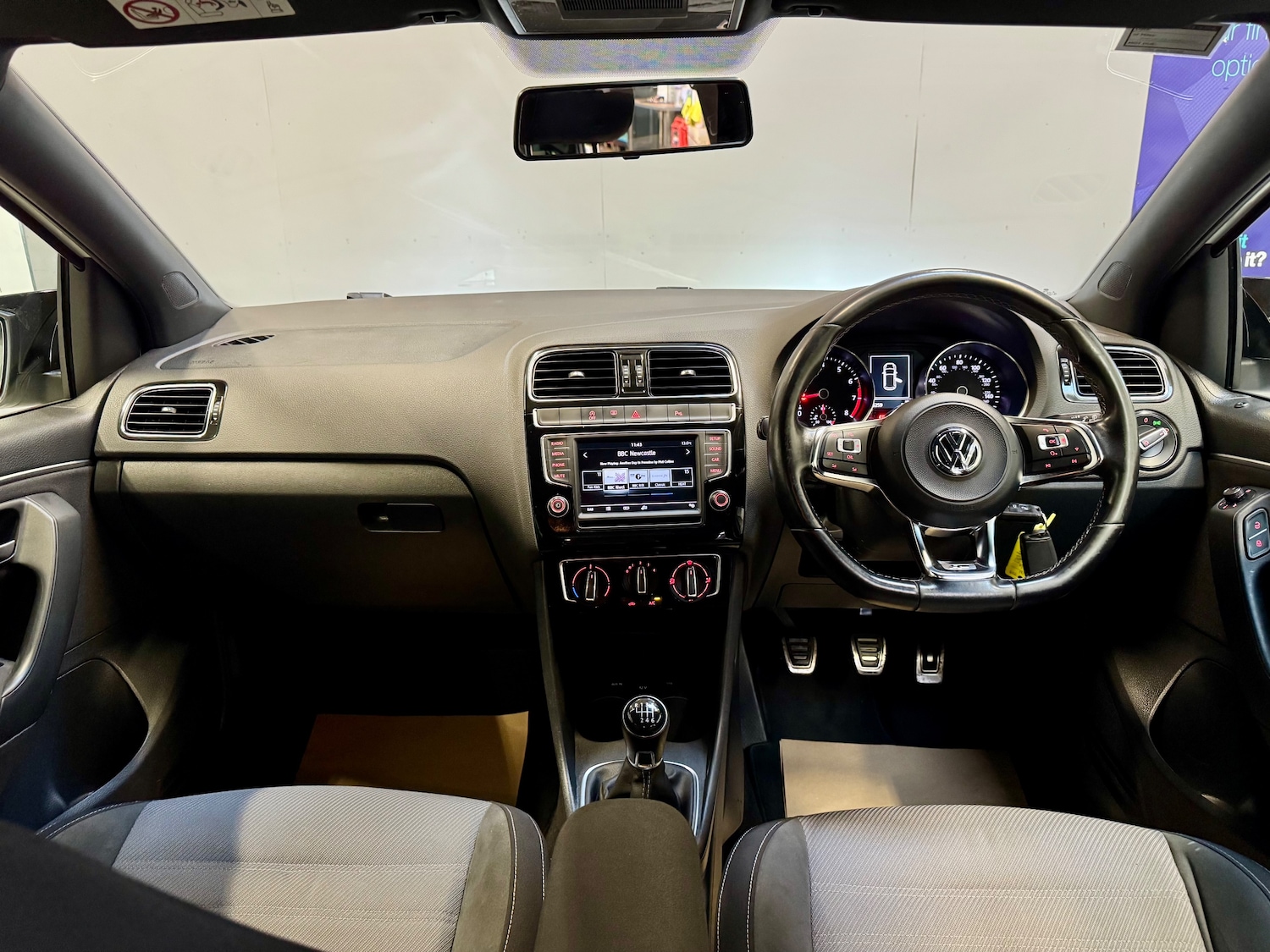 Used Volkswagen Polo 2017 for sale - 76480793: Photo 15