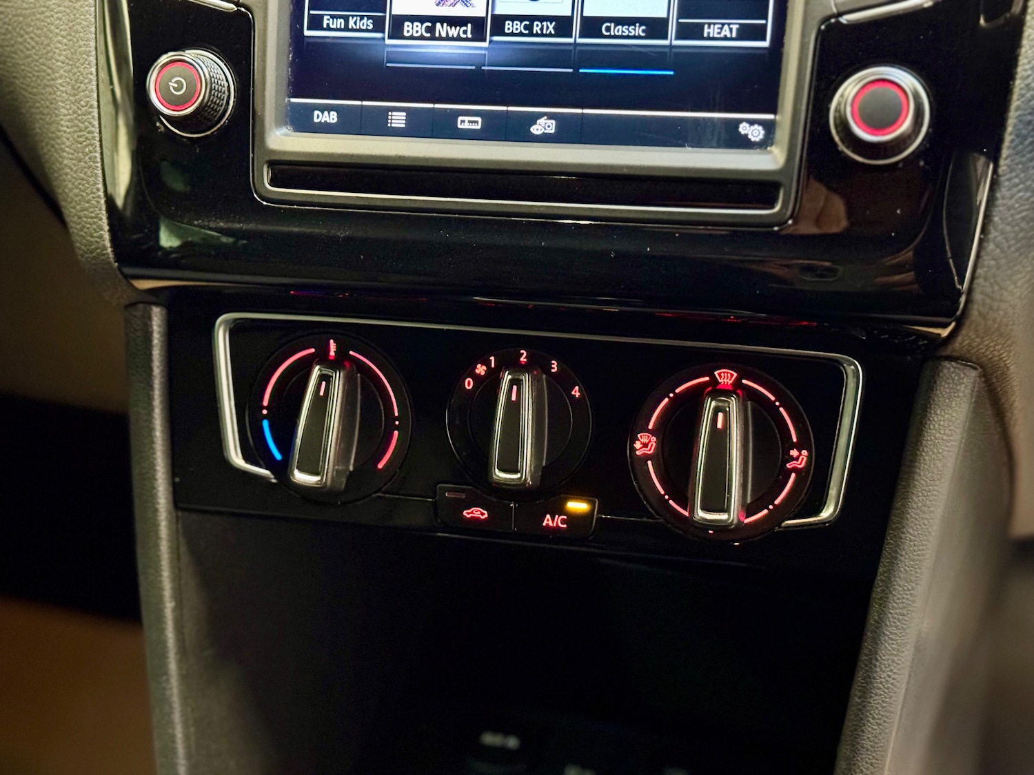 Used Volkswagen Polo 2017 for sale - 76480793: Photo 25