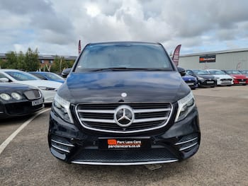 Used Mercedes-Benz V-Class 2016 for sale - 79627079: Photo