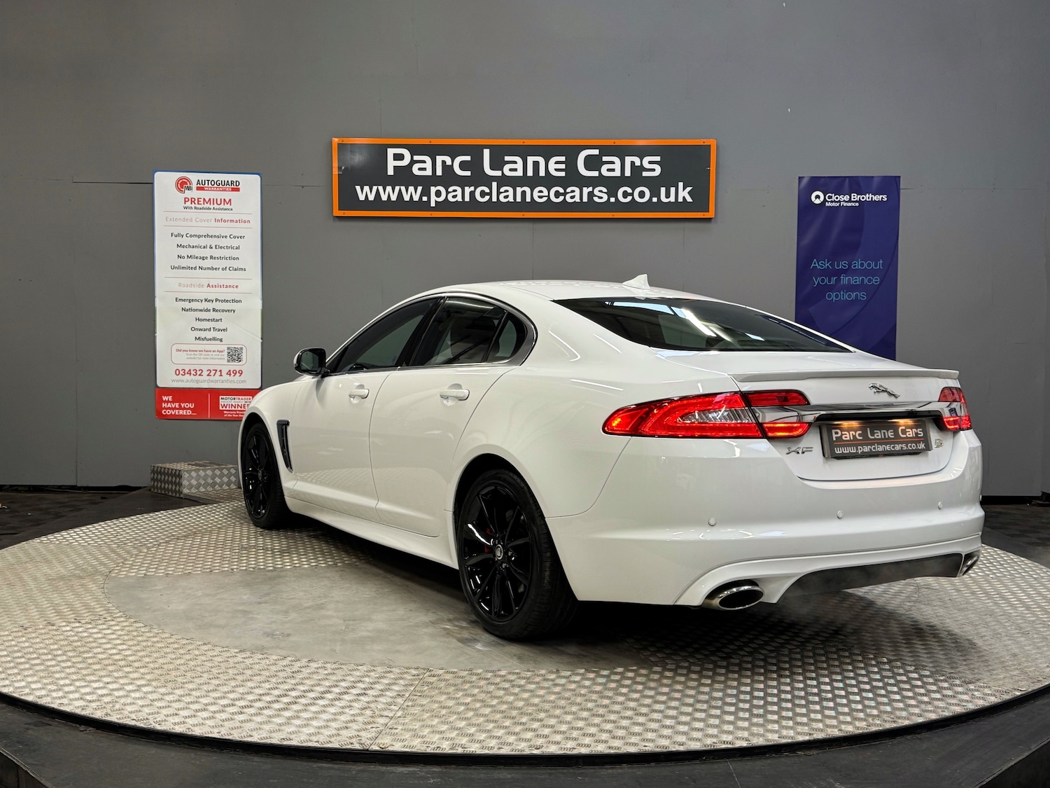 Used Jaguar XF for sale - 76767451: Photo 5