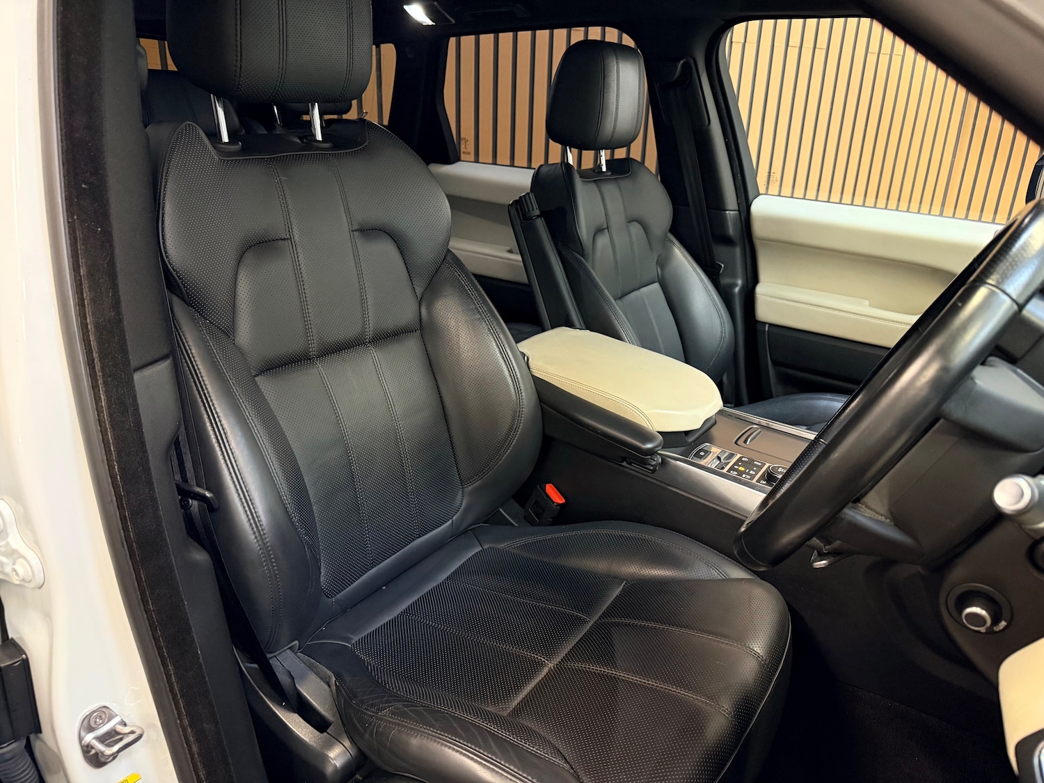 Used Land Rover Range Rover Sport 2017 for sale - 77600552: Photo 21