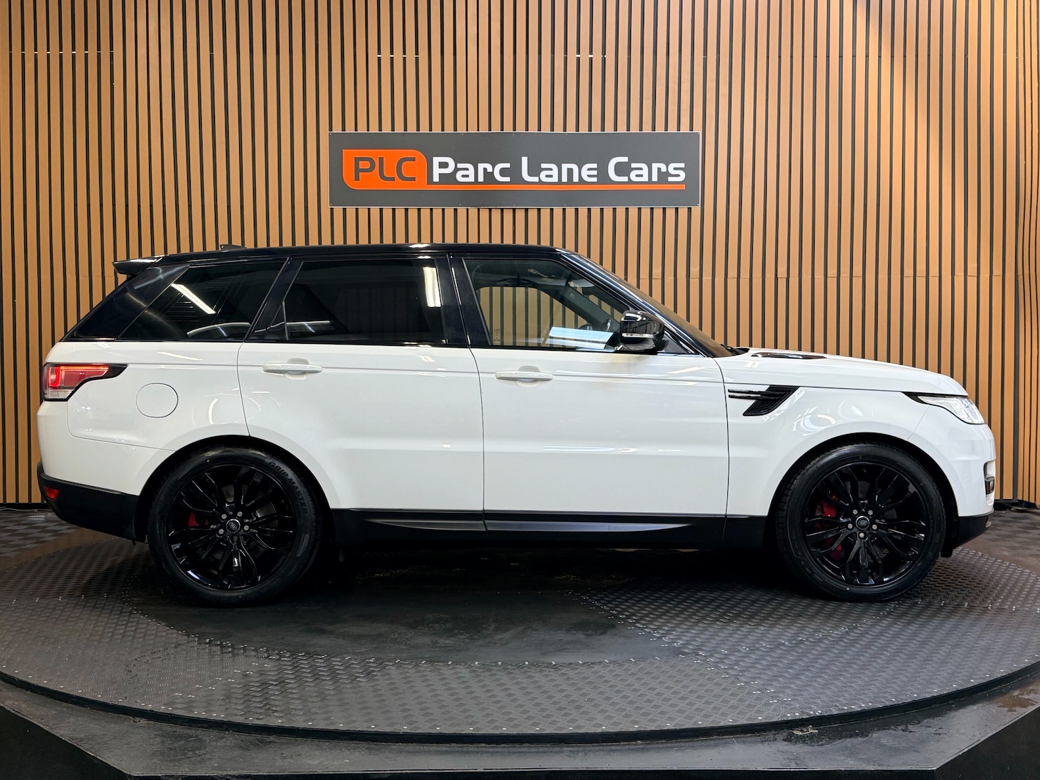 Used Land Rover Range Rover Sport 2017 for sale - 77600552: Photo 8
