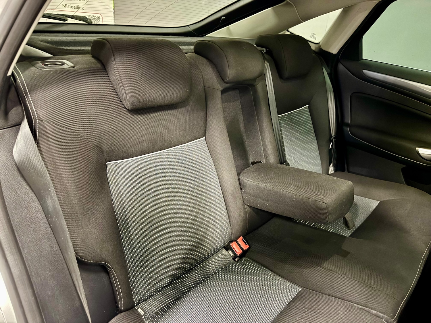 Used Ford Mondeo 2012 for sale - 76946016: Photo 19