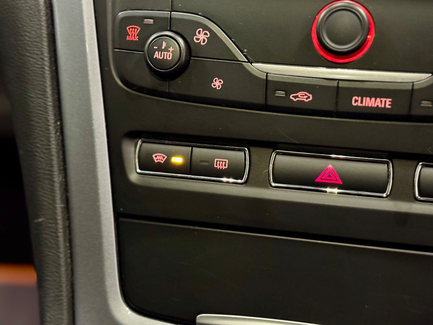 Used Ford Mondeo 2012 for sale - 76946016: Photo 25