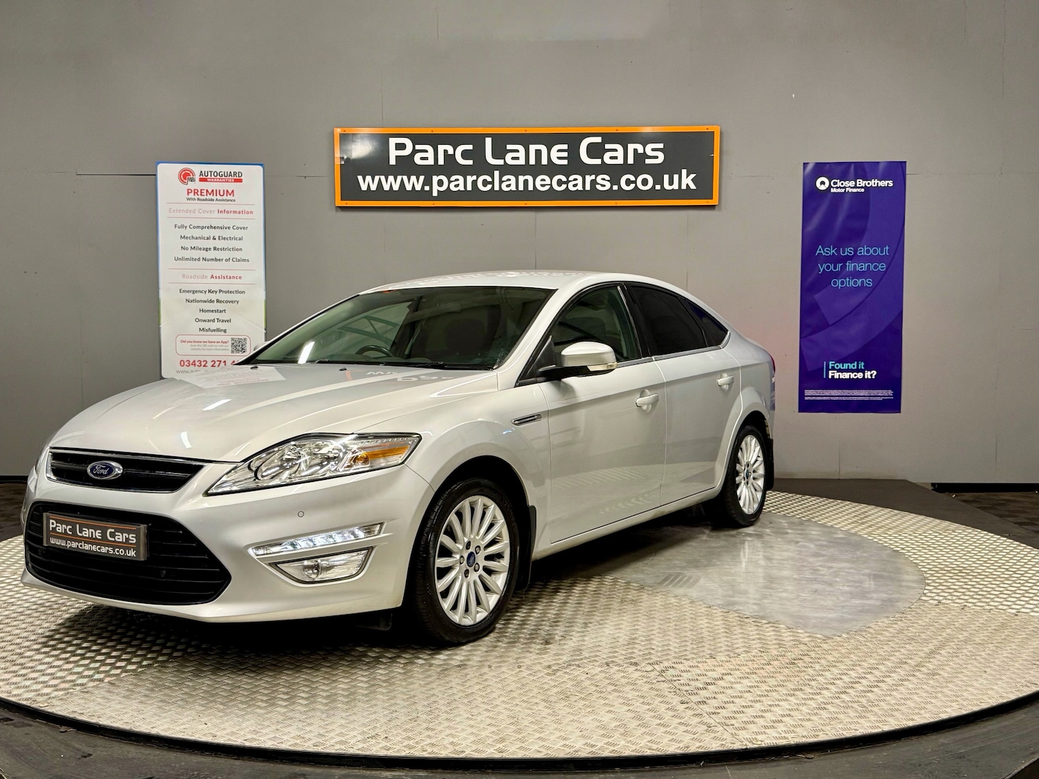 Used Ford Mondeo 2012 for sale - 76946016: Photo 8