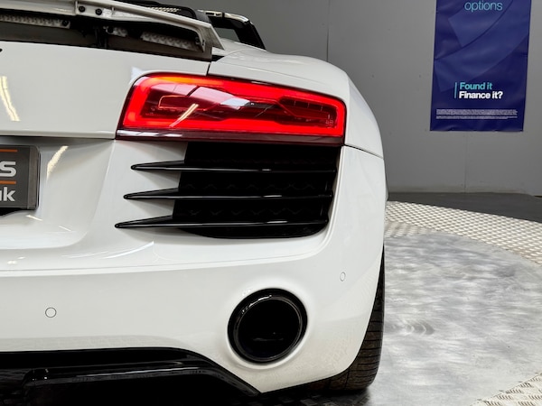 Used Audi R8 2015 for sale - 75593704: Photo 31