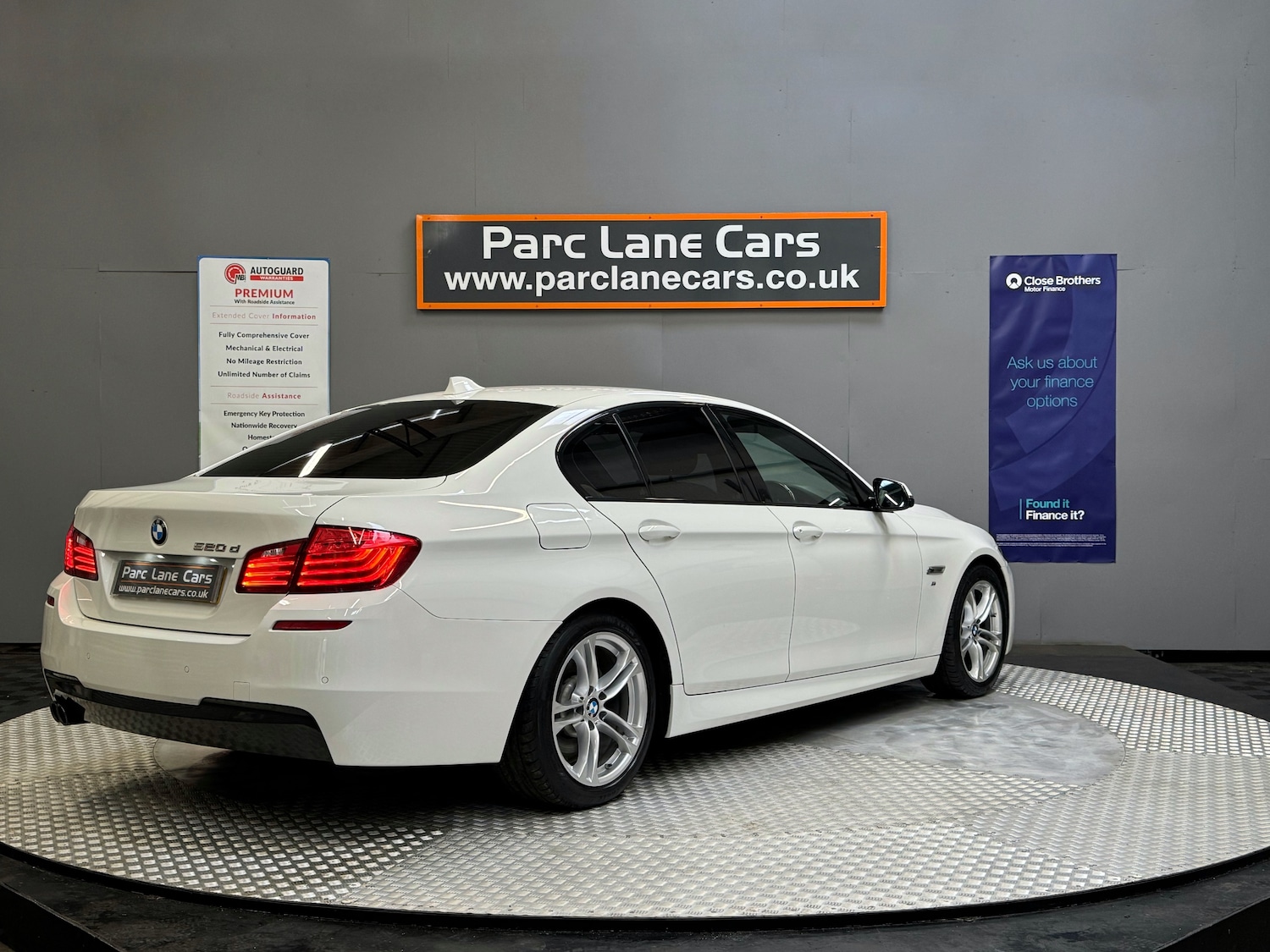 Used BMW 5 Series 2015 for sale - 77323968: Photo 3