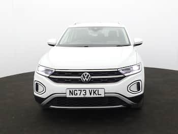 Used Volkswagen T-Roc 2024 for sale - 79751511: Photo