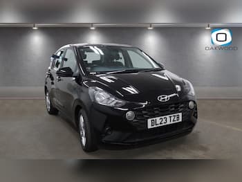Used Hyundai i10 2023 for sale - 79751543: Photo