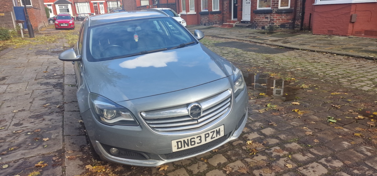 Used Vauxhall Insignia 2013 for sale - 76384180: Photo 2