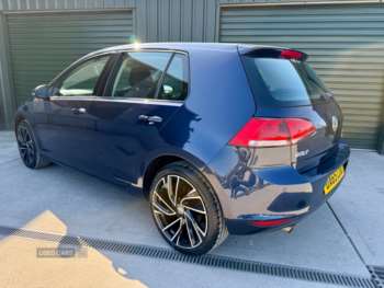 Used Volkswagen Golf 2015 for sale - 74312420: Photo