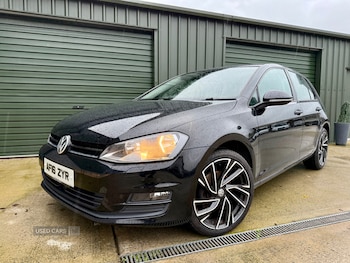 Used Volkswagen Golf 2016 for sale - 76574165: Photo